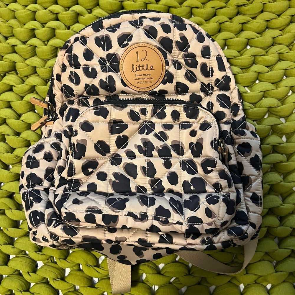 TWELVElittle mini backpack (little companion)